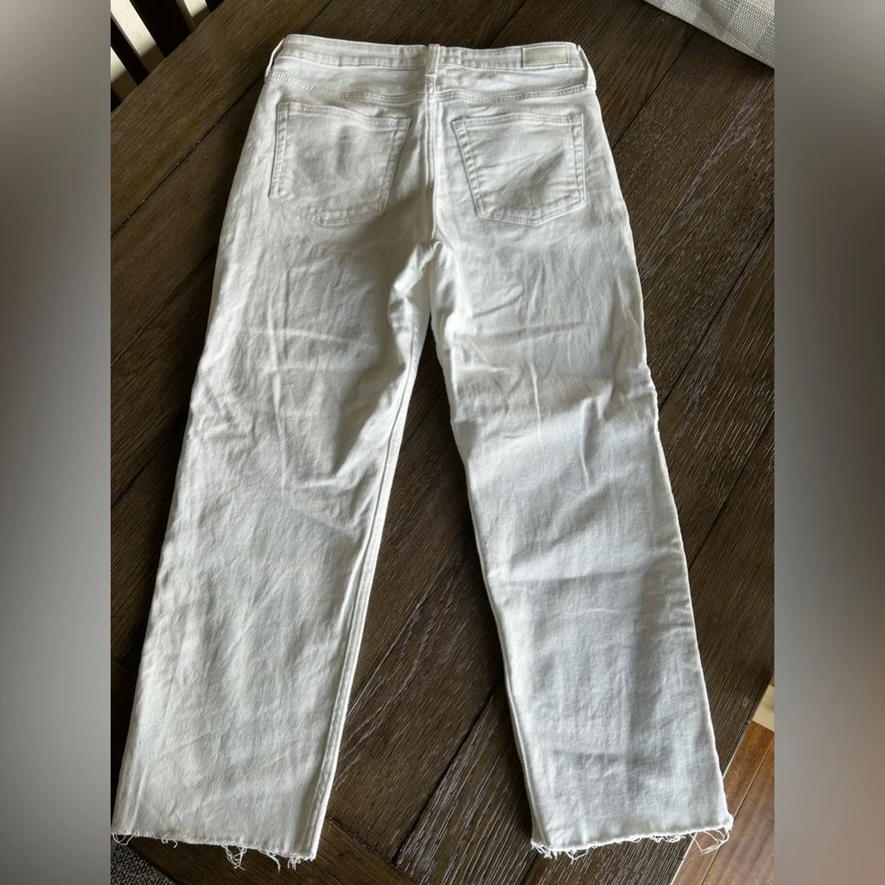Hollister ultra high rise vintage straight white Jeans - Picture 4 of 4